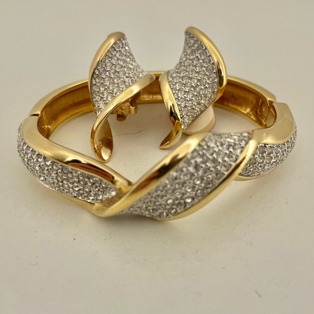 Swarovski Earrings and bracelet set